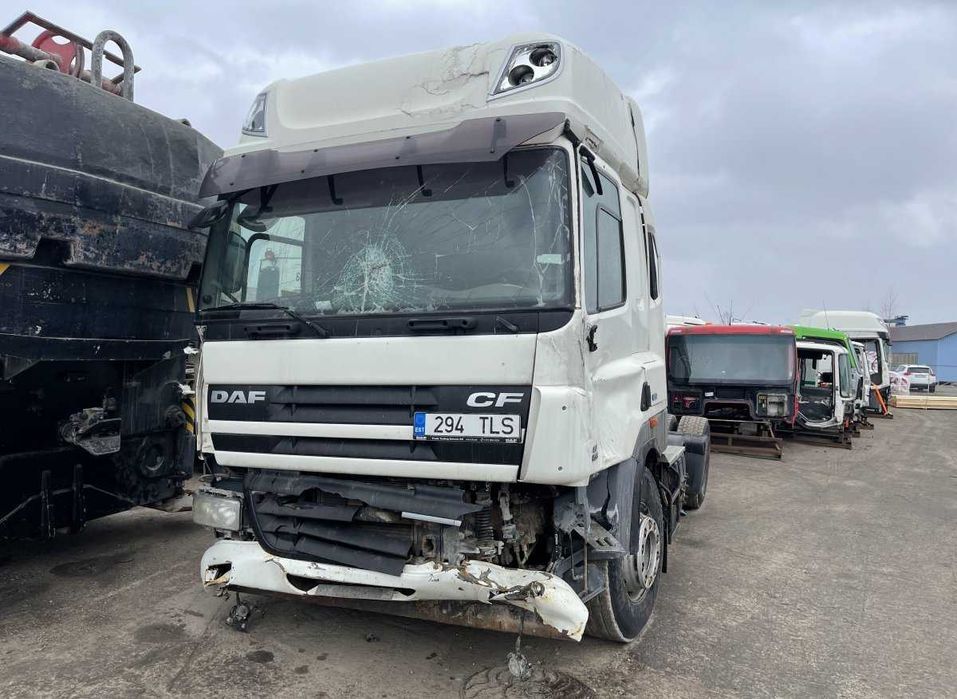 Dezmembrez DAF CF85 CF75 / piese camion DAF CF85/piese motor