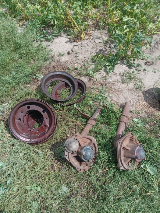 Продам ступицы бу.