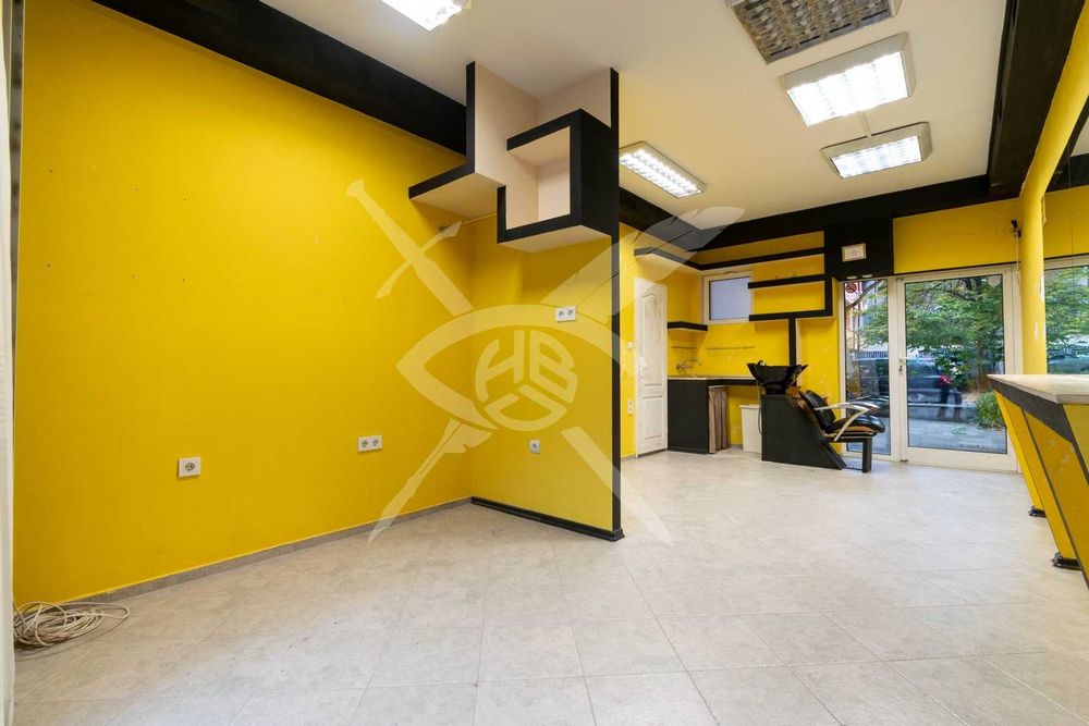 КЛЮЧ В КОМПАНИЯТА ! Магазин в жк. Иван Вазов № 89696