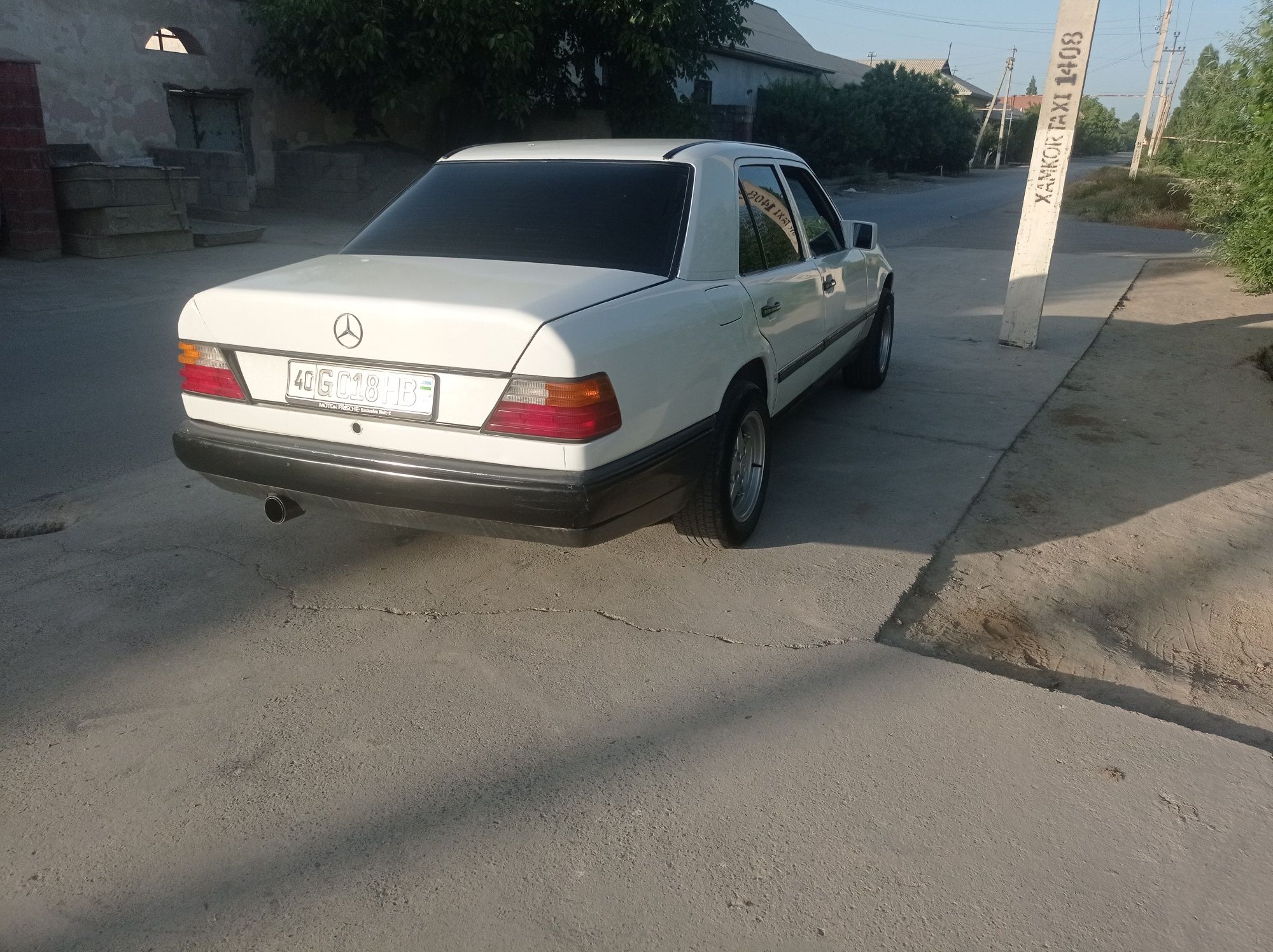 Mersedes 124 Srochni sotiladi