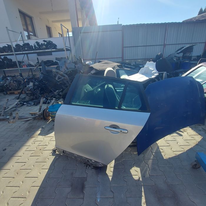 Ușă dreapta / stanga față / spate Renault Megane 3 break