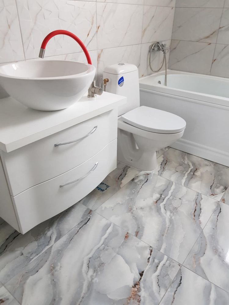 Vand casa mobilata