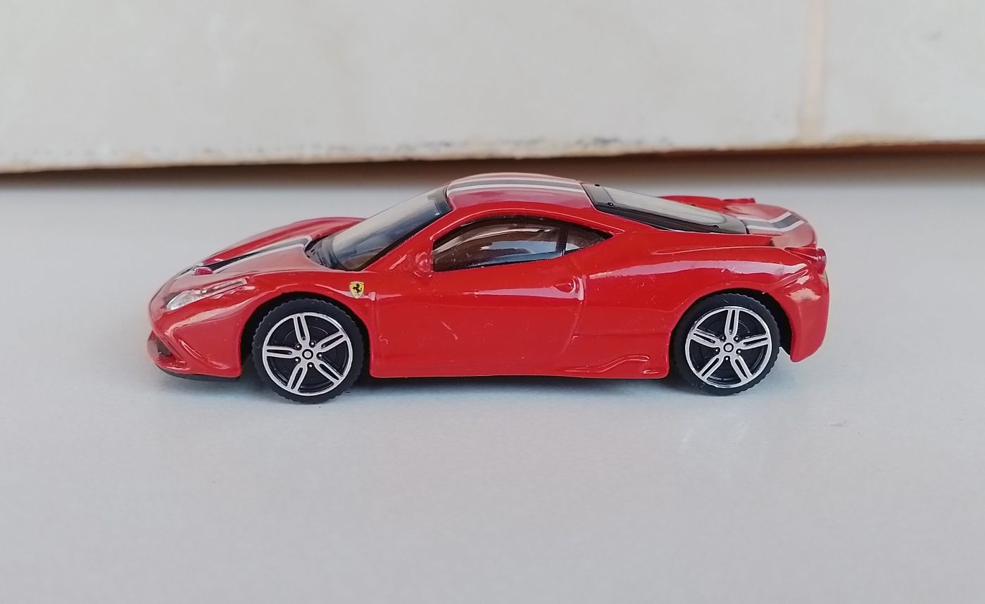 Ferrari 458 Speciale, мащаб 1/43