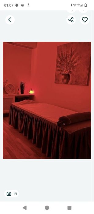 Массаж Милена жасайды