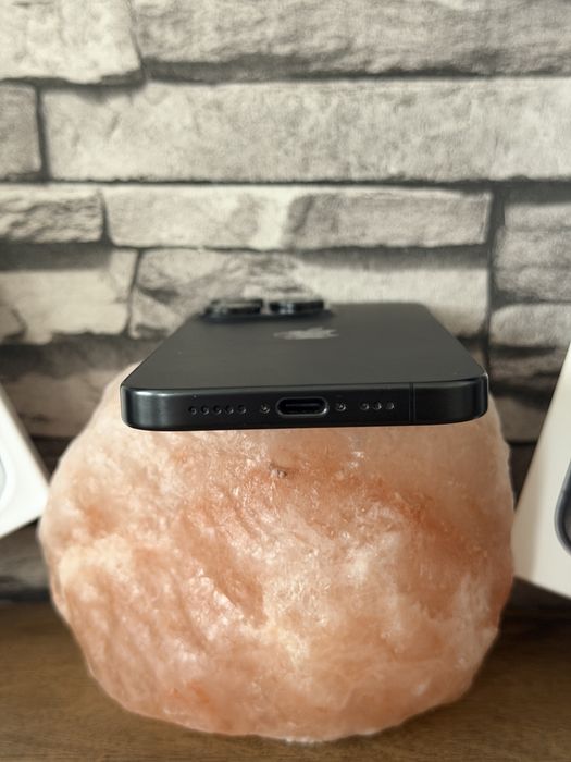 iPhone 15Pro като нов/гаранция