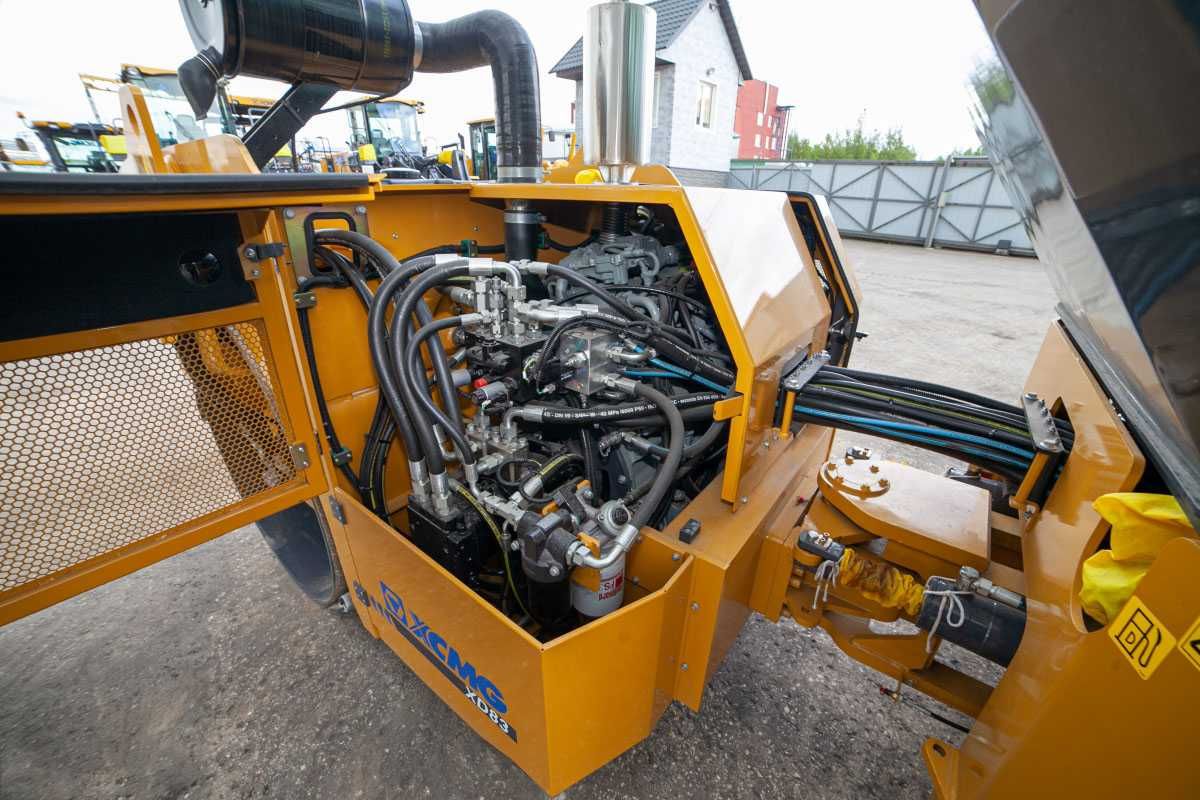 на складе ! Дорожный каток двух вальцовый XCMG XD83 8,5 ТОН