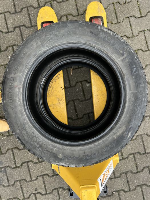 2 Anvelope iarna stare foarte buna