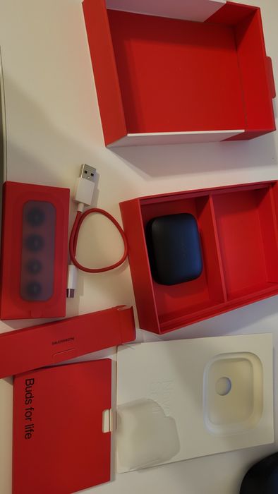 Vand Casti OnePlus Buds Pro