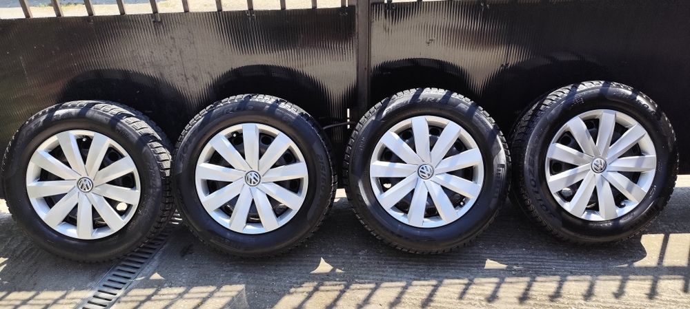 Roti iarna R16 originale passat B8