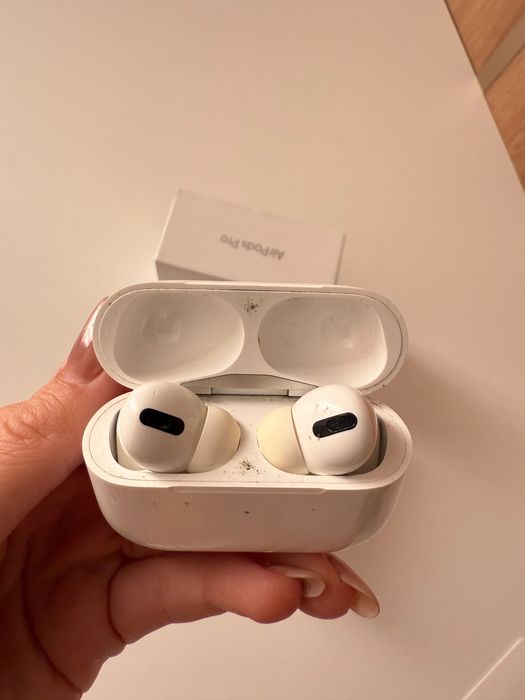 Наушники AirPods Pro (2nd generation)