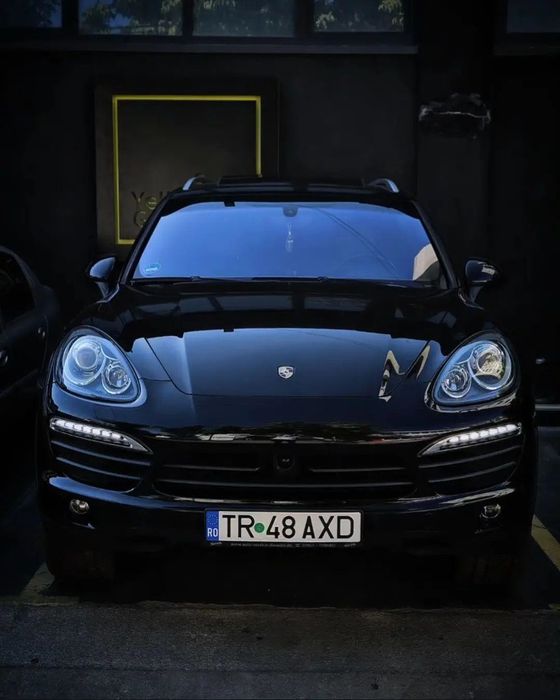 Vând Porsche Cayenne S 4.8 V8 benzină