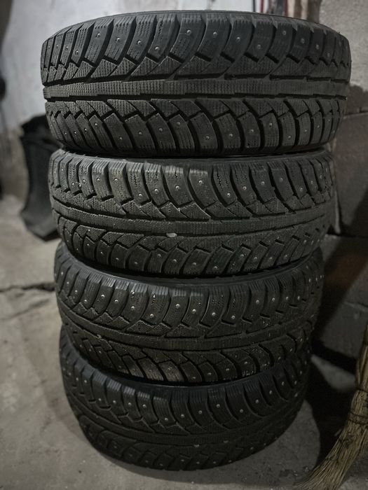 Автошины 215 60 R16
