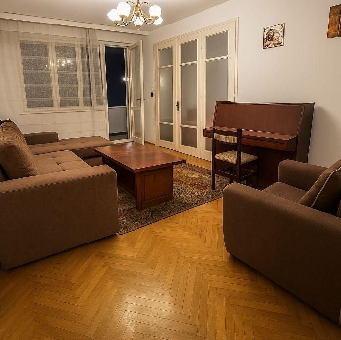 Многостаен апартамент в района на Център!