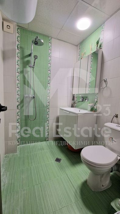 Продава се Двустаен апартамент в Пловдив, Остромила - 84 кв.м за 1310 €/кв.м - Снимка #8