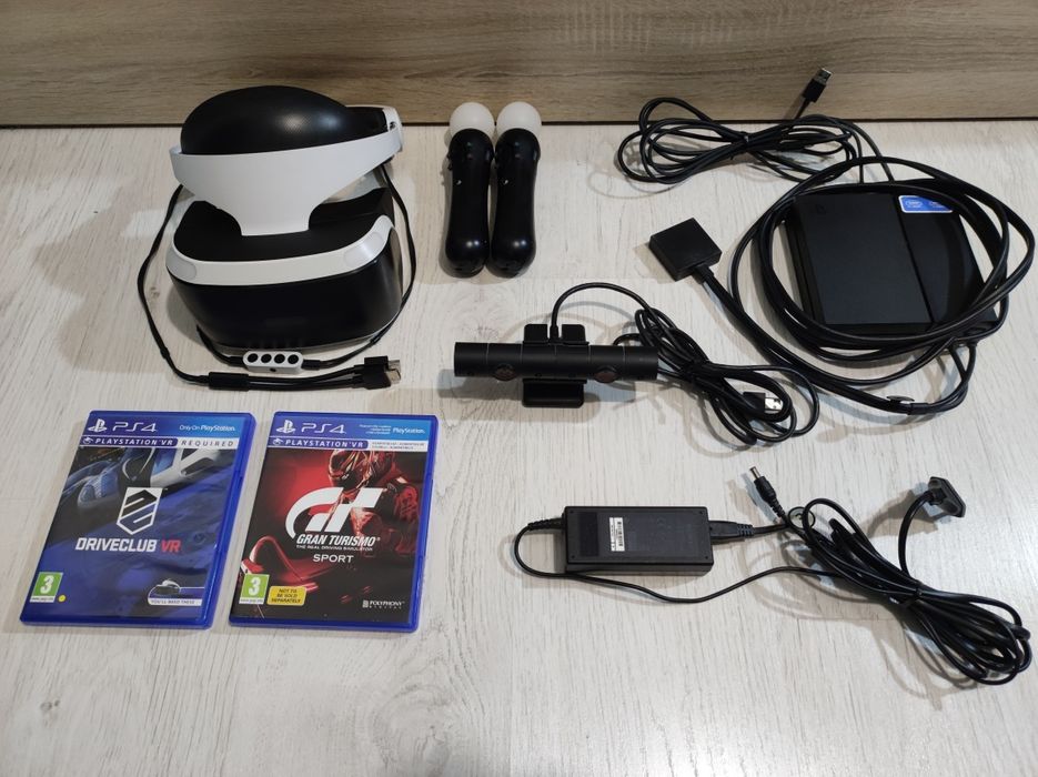 VR очила за PS4  + контролери+2бр игри