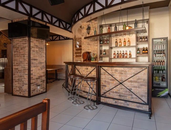 Продаётся Караоке клуб "хот туби"