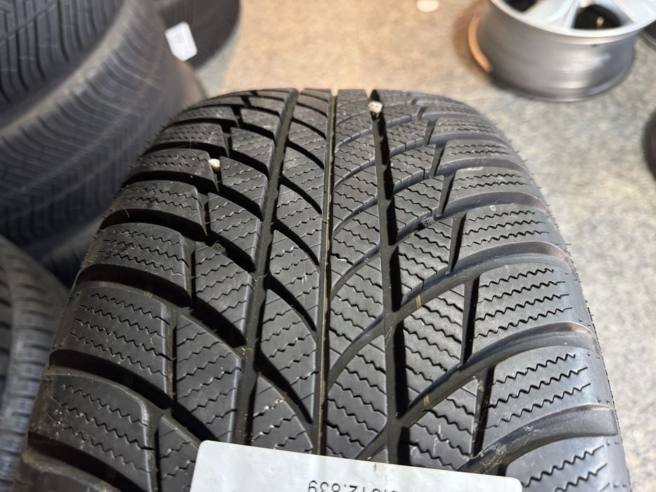 Set Complet Jante Anvelope Audi A4 A5 F5 225/50/R17 98H Brigestone