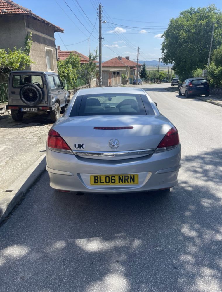 Opel Astra H TwinTop 1.6 десен волан на части
