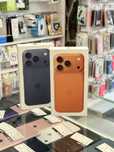 Apple iPhone 17 Pro 256GB Blue & Cosmic Orange