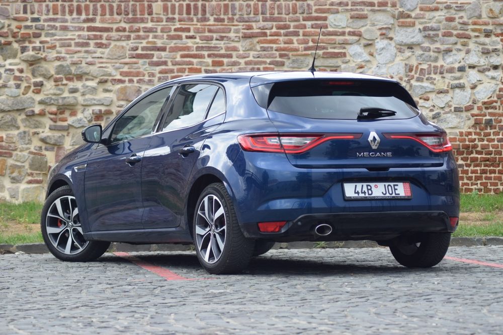 Megane4 Bose edition 2016