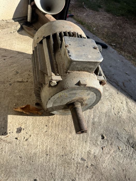 Motor trifazat 11kw ax 38 mm