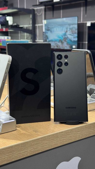 Телефон Samsung Galaxy S22 Ultra 128GB /Самсунг Галакси С22 Ультра