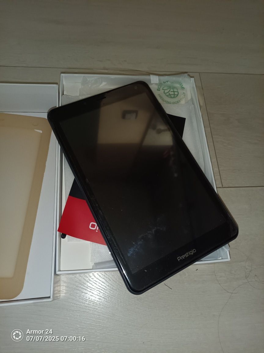 Таблет Prestigio Q Pro 4G