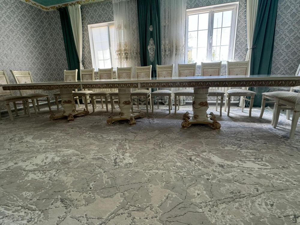 Комплект Дагестанский, стол + 22 стульев