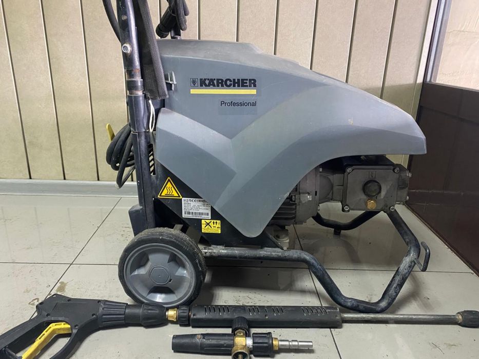 KARCHER профессиональный аппарат высокого давления в идеале!