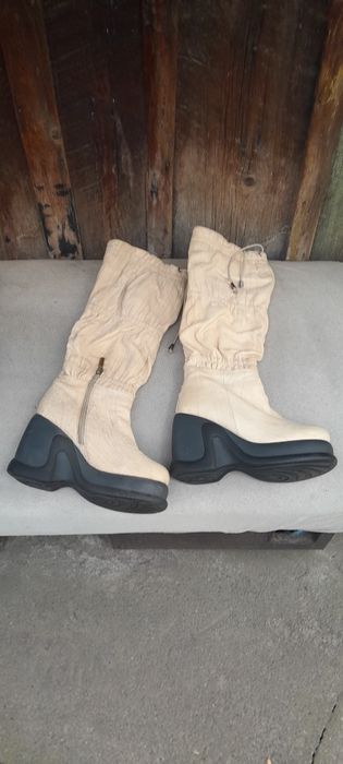 Сапоги сапожки зимние 42=43 размер фирменные качественые тёплые сапоги