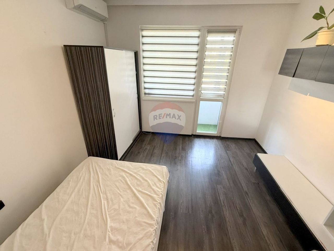 Продава се Тристаен апартамент в Варна, Чайка - 60 кв.м за 2817 €/кв.м - Снимка #7