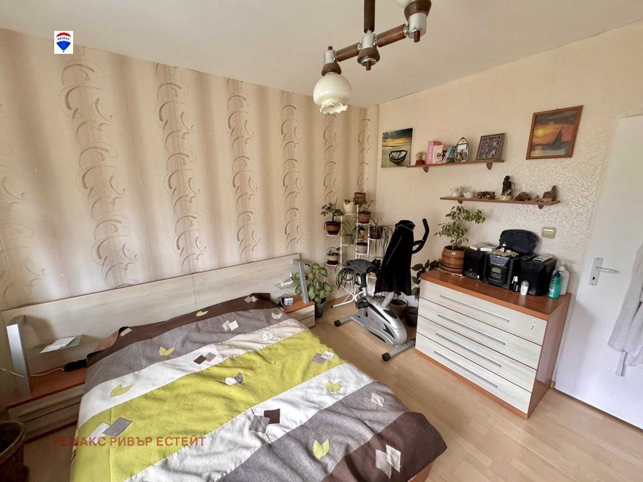 Продава се Двустаен апартамент в Русе, Дружба 3 - 58 кв.м за 1361 €/кв.м - Снимка #11
