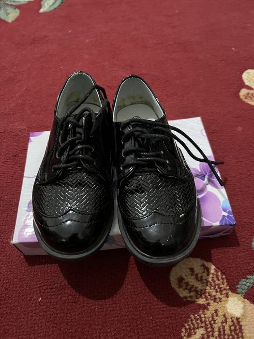 Pantofi eleganti baieti