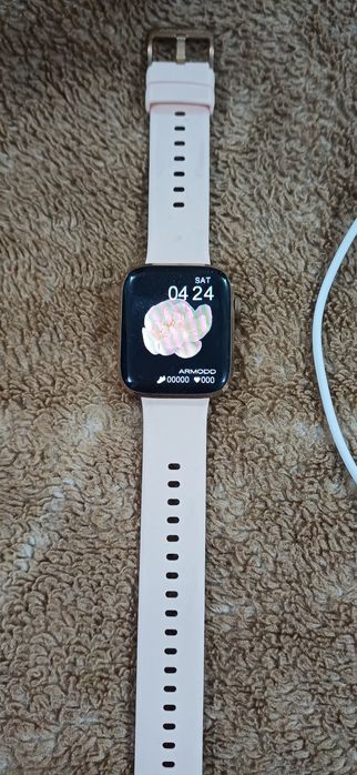 Vand ceas Armodd nou primit cadou dar nu l am folosit/incarcator