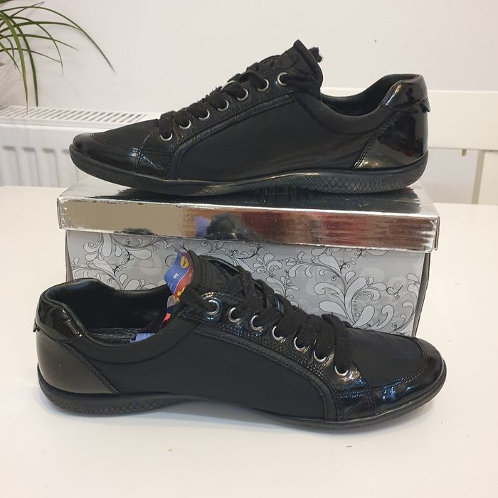 Pantofi Prada mas 38