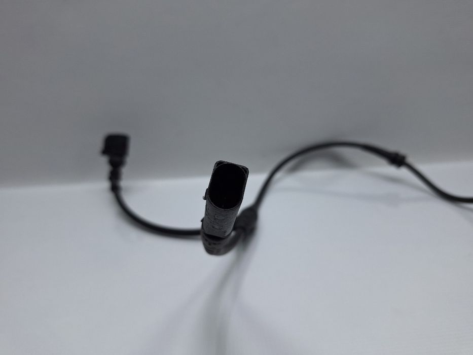 Cablaj roata stanga fata VOLKSWAGEN PASSAT Variant 3C5 2005 - 2011 TDI