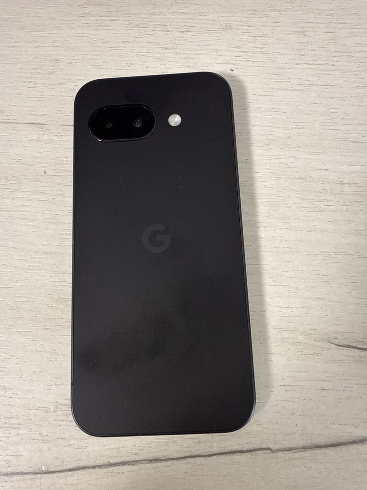 Google Pixel 9a 128Gb baterie 100% 6 Cicluri