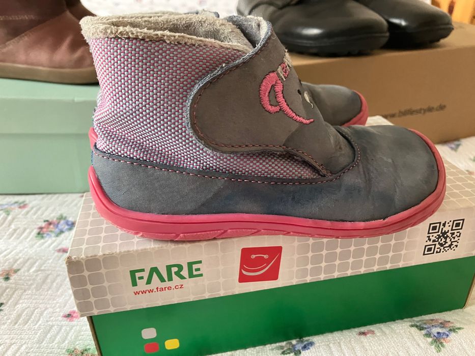 Боси обувки Farebare