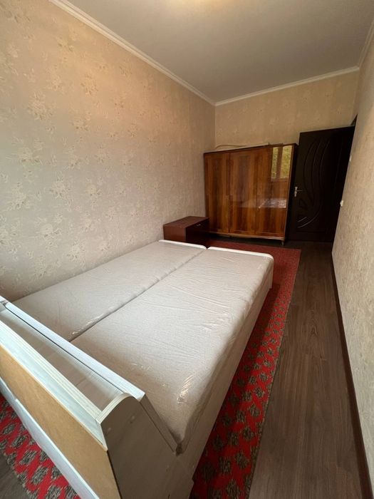 Сдаю квартиру Яшнабадский р-он Авиасозлар-1.  2-ком 2-этаж 4-этажном Д