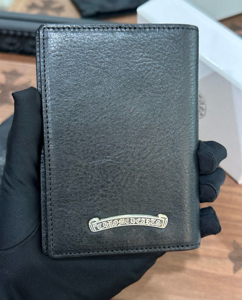 Chrome hearts калъф за паспорт