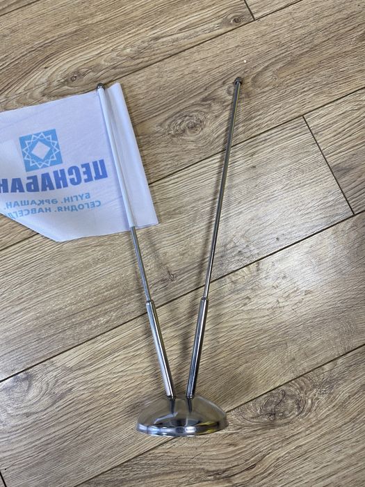 Флагшток настольный