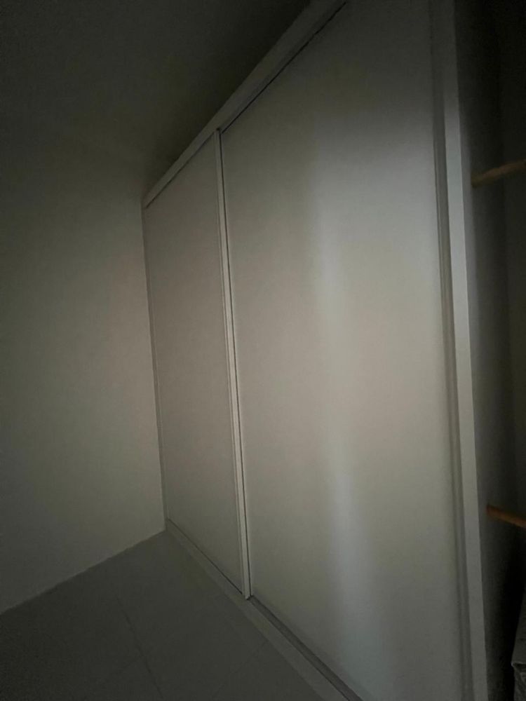 Продам шкаф 2 дверный