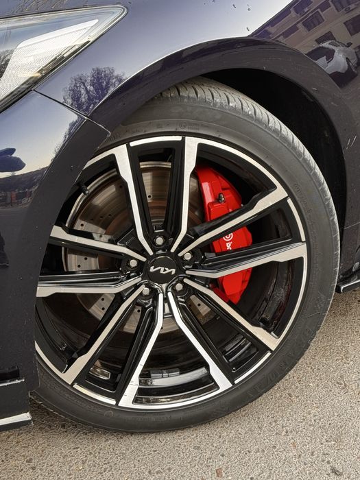 KIA Stinger 3.3 Twin turbo