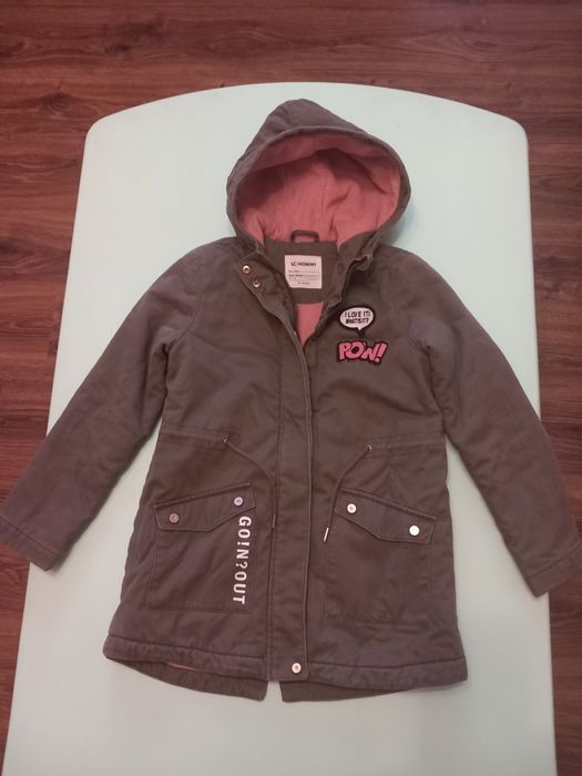 Geacă groasă cu glugă