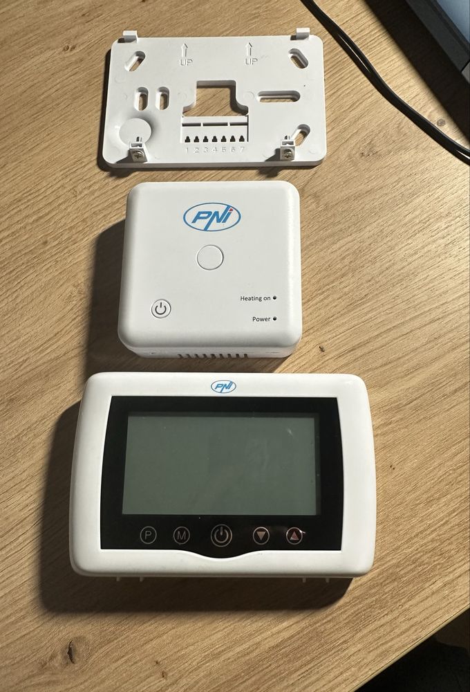 Termostat centrală fără fir defect (PNI CT36)