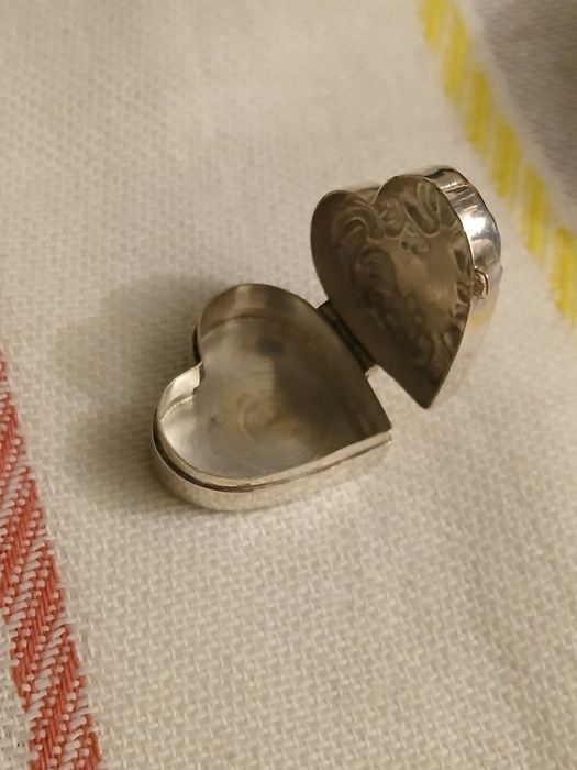 Cutiuta argint masiv 925