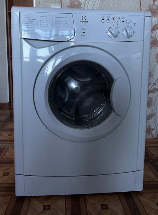 Стиральная машина Indesit