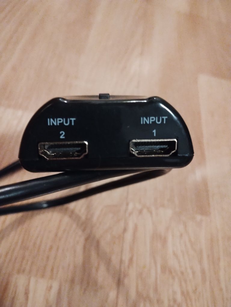 Splitter HDMI 2x1 Hama