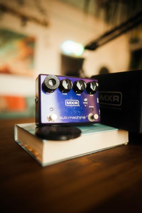 MXR Sub Machine гитарная педаль