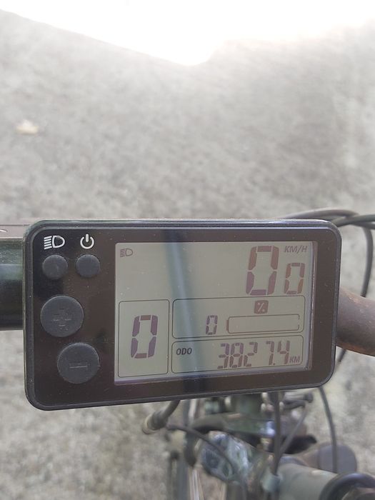Vând bicicleta electrica btwin